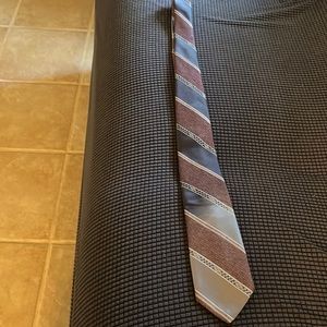 Botany 500 Mens Neck Tie